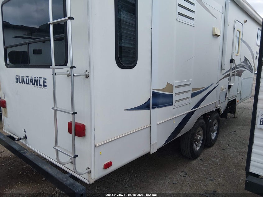 2010 Heartland rv Sundance VIN 5SFSG2922AE206667 IAAI salvage auction — HAIL, Original (Texas), sold $525 on 2026-07-28 (photo 6)