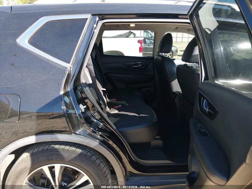 2018 Nissan Rogue VIN JN8AT2MT5JW491549 IAAI salvage auction — RIGHT FRONT, Salvage (Idaho), sold $4,300 on 2026-07-24 (photo 8)