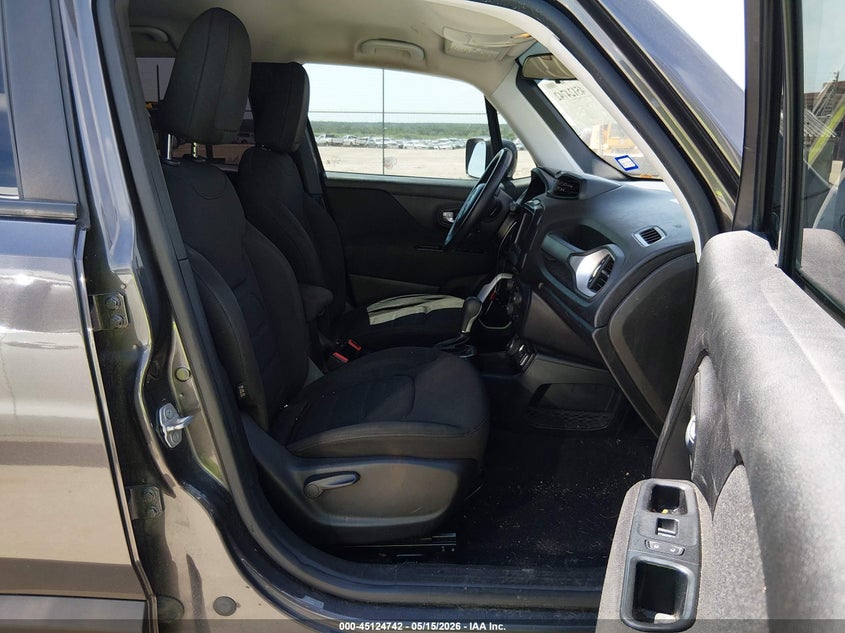 2018 Jeep Renegade VIN ZACCJBBB6JPJ44956 IAAI salvage auction — RIGHT FRONT, Original (Texas), sold $3,600 on 2026-07-14 (photo 5)