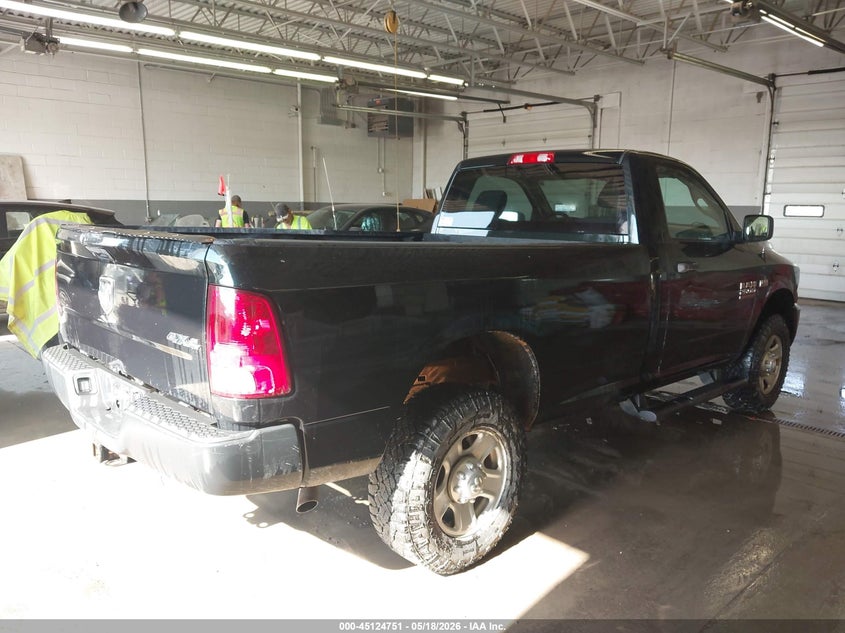 2018 Ram 2500 VIN 3C6LR5AT5JG343660 IAAI salvage auction — REAR END, Sf97 (New York), sold $10,500 on 2026-07-31 (photo 4)