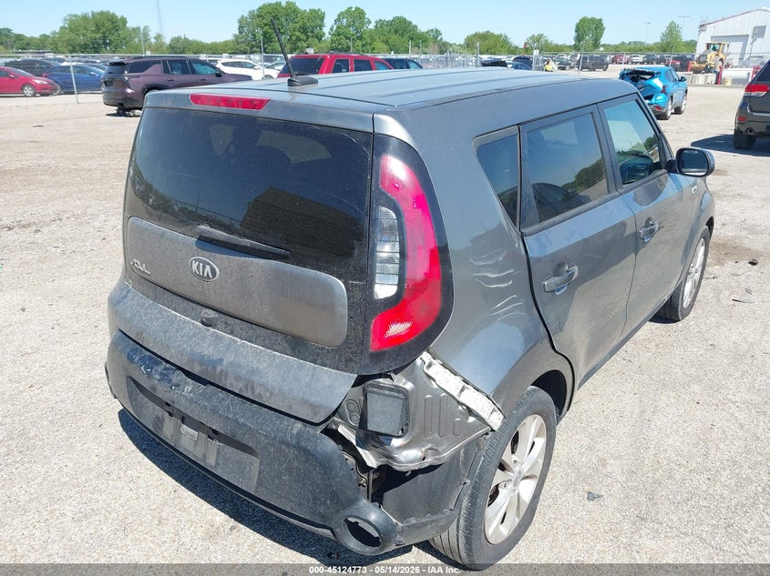 2016 Kia Soul VIN KNDJP3A58G7236926 IAAI salvage auction — FRONT & REAR, Salvage (Illinois), sold $425 on 2026-07-15 (photo 4)