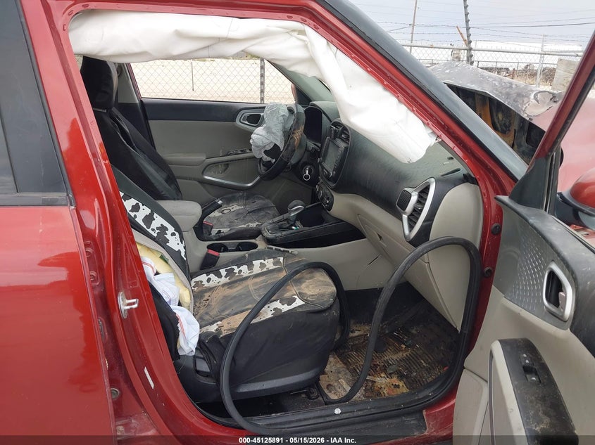 2020 Kia Soul VIN KNDJ23AU7L7038029 IAAI salvage auction — ENGINE BURN, Salvage (Texas), sold $350 on 2026-07-09 (photo 5)