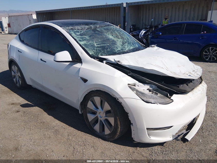 2023 Tesla Model y VIN 7SAYGDEE1PA103207 IAAI salvage auction — ROLLOVER, Non-Repairable (California), sold $2,550 on 2026-07-17 (photo 1)
