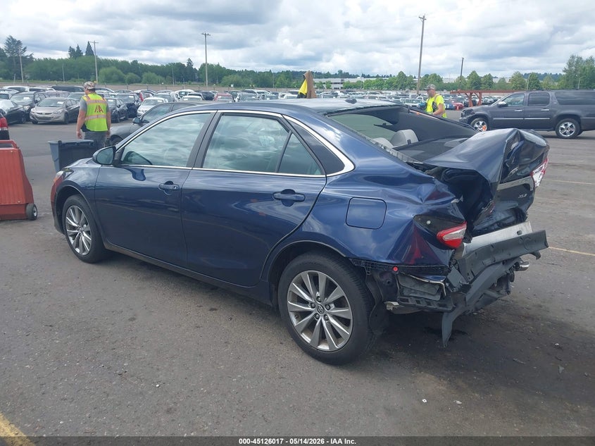 2015 Toyota Camry VIN 4T1BF1FK0FU877400 IAAI salvage auction — REAR END, Salvage (Oregon), sold $2,700 on 2026-07-09 (photo 3)