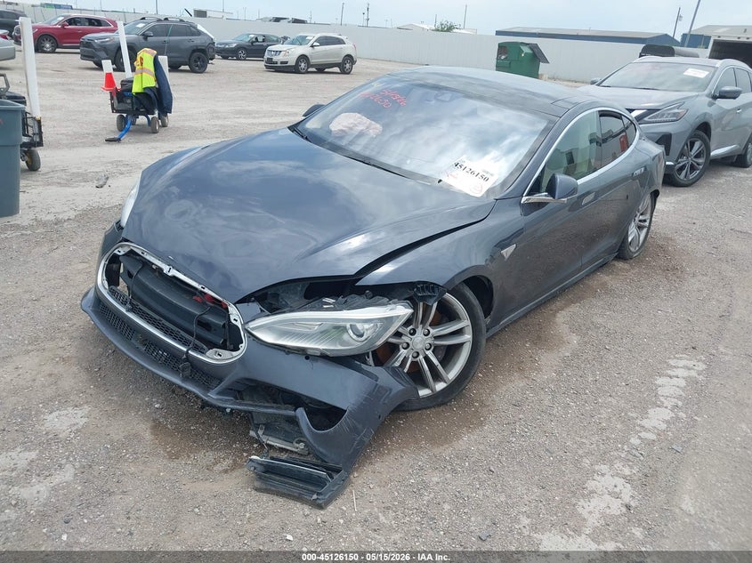 2014 Tesla Model s VIN 5YJSA1H12EFP57354 IAAI salvage auction — FRONT END, Salvage (Texas), sold $1,100 on 2026-07-29 (photo 2)