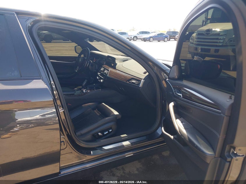 2017 BMW 5er VIN WBAJE5C36HG915735 IAAI salvage auction — LEFT SIDE, Salvage (Arizona), sold $5,200 on 2026-07-28 (photo 5)