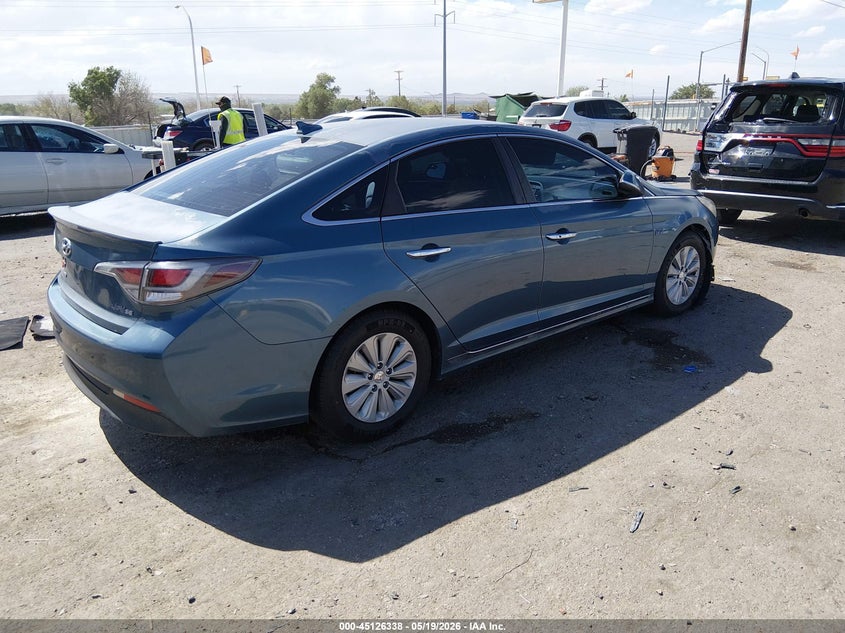 2016 Hyundai Sonata VIN KMHE24L15GA035306 IAAI salvage auction — FRONT END, Salvage (New Mexico), sold $900 on 2026-07-20 (photo 4)
