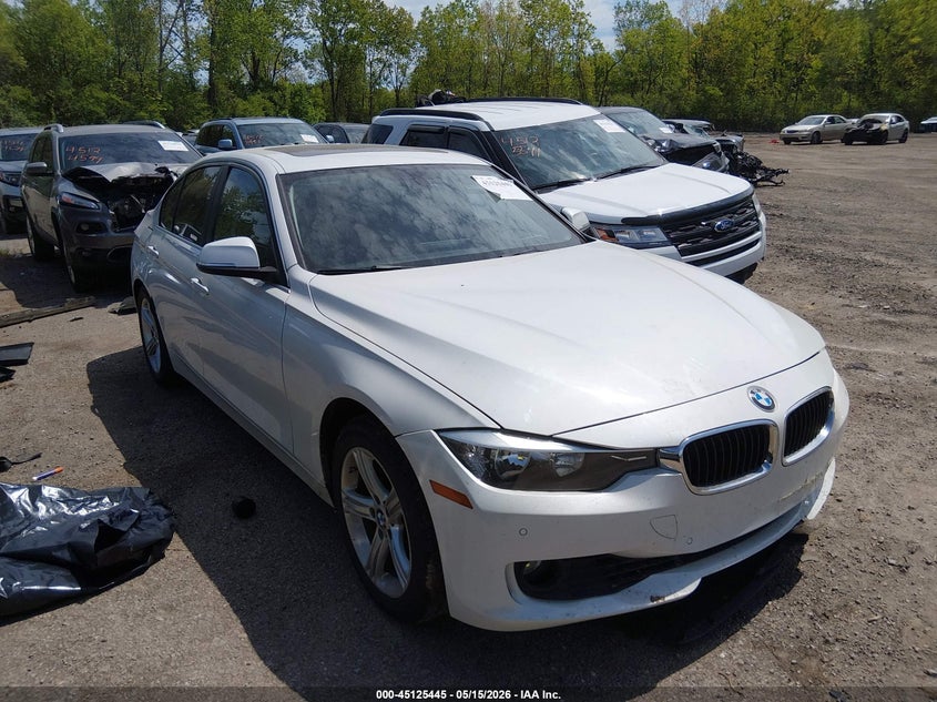 2015 BMW 3er VIN WBA3A5G58FNS82261 IAAI salvage auction — LEFT SIDE, Salvage (Ohio), sold $1,350 on 2026-07-28 (photo 1)