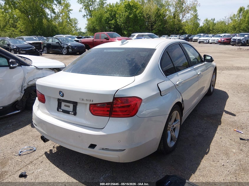 2015 BMW 3er VIN WBA3A5G58FNS82261 IAAI salvage auction — LEFT SIDE, Salvage (Ohio), sold $1,350 on 2026-07-28 (photo 4)