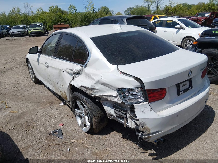 2015 BMW 3er VIN WBA3A5G58FNS82261 IAAI salvage auction — LEFT SIDE, Salvage (Ohio), sold $1,350 on 2026-07-28 (photo 6)