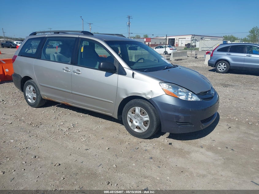 2006 Toyota Sienna VIN 5TDZA23C86S553958 IAAI salvage auction — NORMAL WEAR, Clear-Endorsement (Wisconsin), sold $550 on 2026-07-16 (photo 1)