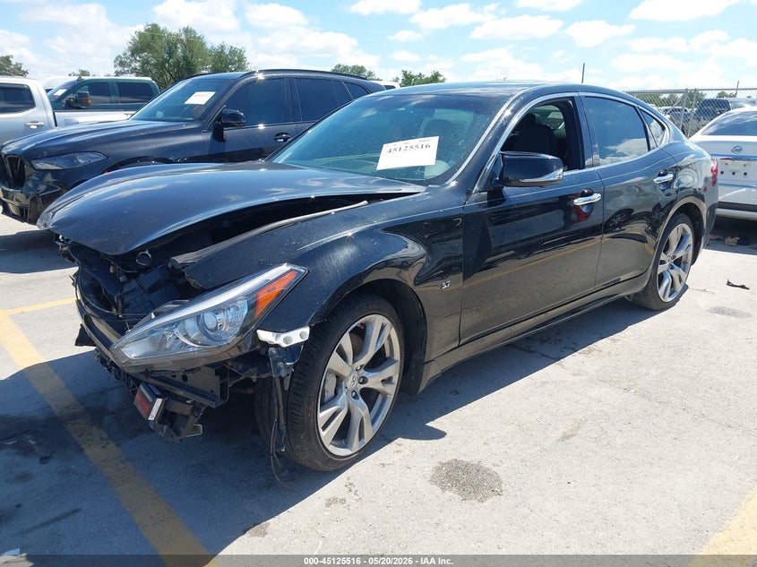 2019 Infiniti Q70 VIN JN1BY1AP5KM505713 IAAI salvage auction — SIDE, Salvage (Texas), sold $925 on 2026-07-30 (photo 2)