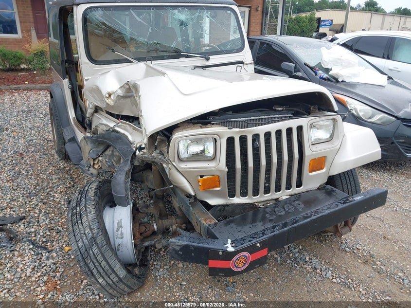 1995 Jeep Wrangler / VIN 1J4FY29S0SP266934 IAAI salvage auction — FRONT END, Salvage (North Carolina), sold $300 on 2026-07-06 (photo 6)