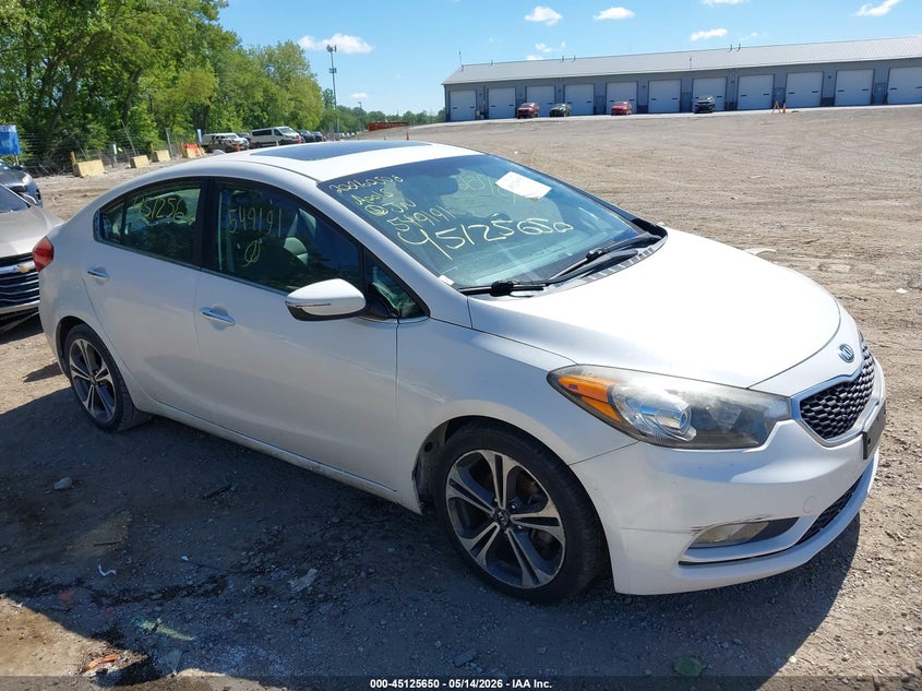 2016 Kia Forte VIN KNAFZ4A86G5549191 IAAI salvage auction — FRONT & REAR, Salvage (Indiana), sold $1,325 on 2026-07-08 (photo 1)