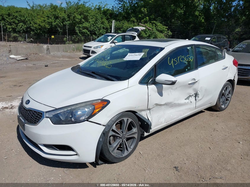 2016 Kia Forte VIN KNAFZ4A86G5549191 IAAI salvage auction — FRONT & REAR, Salvage (Indiana), sold $1,325 on 2026-07-08 (photo 2)
