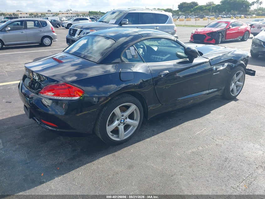2016 BMW Z4 VIN WBALL5C53G5A21317 IAAI salvage auction — FRONT END, Rebuildable (Florida), sold $1,550 on 2026-07-16 (photo 4)