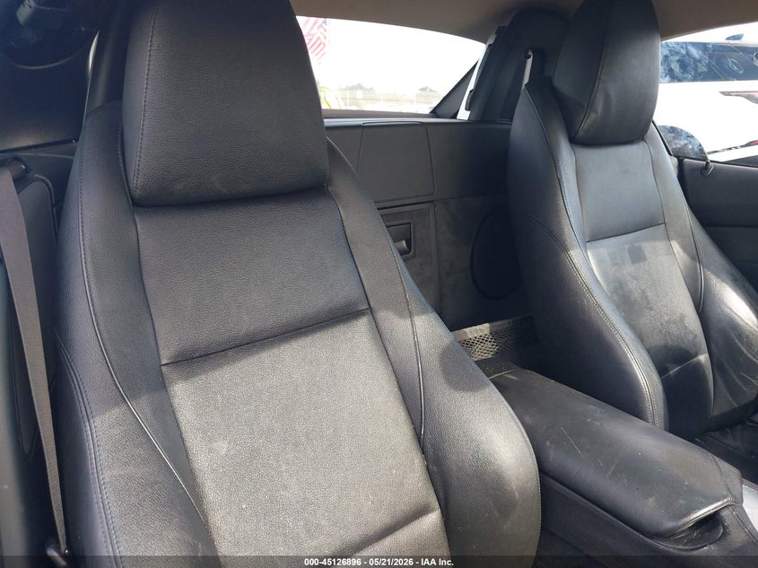 2016 BMW Z4 VIN WBALL5C53G5A21317 IAAI salvage auction — FRONT END, Rebuildable (Florida), sold $1,550 on 2026-07-16 (photo 8)