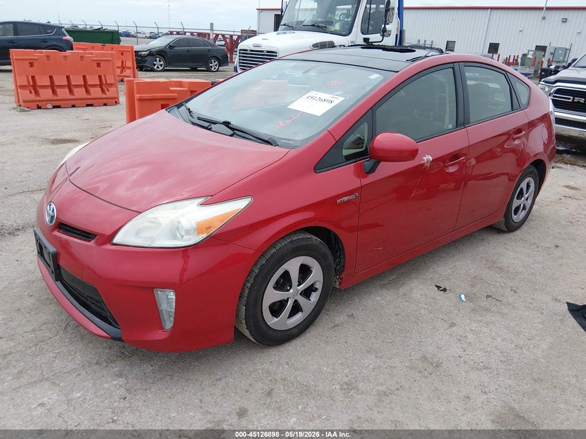 2012 Toyota Prius VIN JTDKN3DU5C5466183 IAAI salvage auction — HAIL, Salvage (Kansas), sold $2,500 on 2026-08-01 (photo 2)