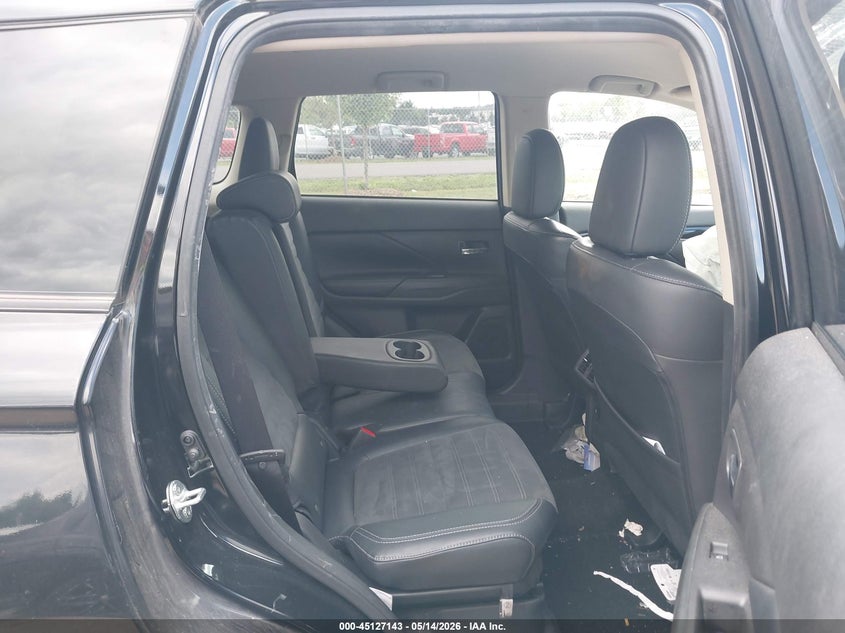 2019 Mitsubishi Outlander VIN JA4AD3A36KZ008390 IAAI salvage auction — FRONT END, Clear (Virginia), sold $1,600 on 2026-07-07 (photo 8)