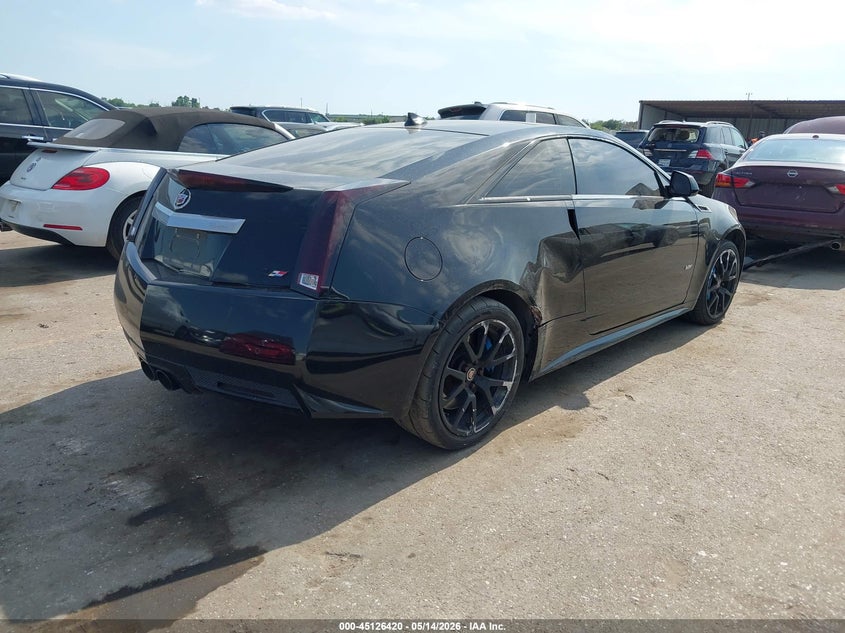 2011 Cadillac Cts-v VIN 1G6DV1EP4B0121022 IAAI salvage auction — RIGHT SIDE, Original (Texas), sold $16,950 on 2026-09-09 (photo 4)