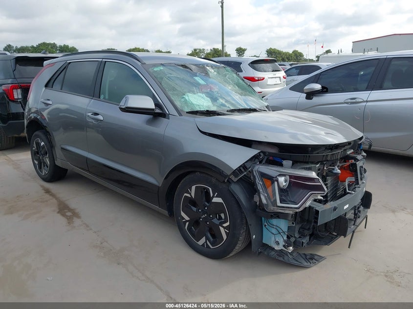 2024 Kia Niro VIN KNDCR3L10R5107980 IAAI salvage auction — LEFT FRONT, Certificate Of Destruction (Florida), sold $3,300 on 2026-07-07 (photo 1)