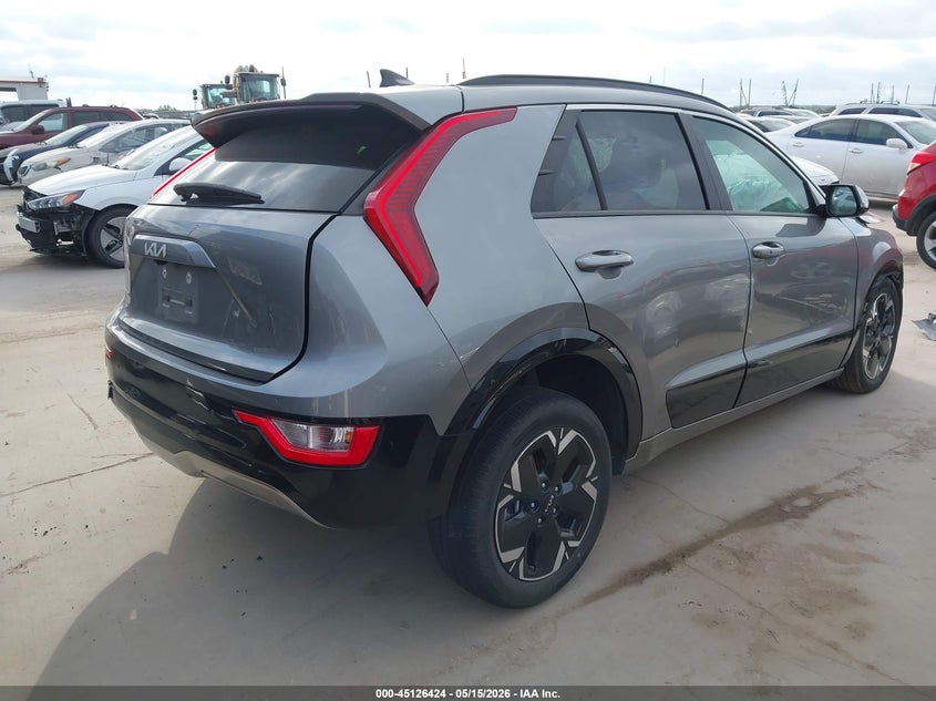 2024 Kia Niro VIN KNDCR3L10R5107980 IAAI salvage auction — LEFT FRONT, Certificate Of Destruction (Florida), sold $3,300 on 2026-07-07 (photo 4)
