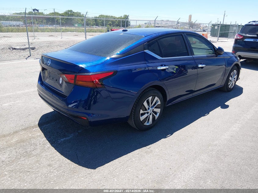 2020 Nissan Altima VIN 1N4BL4BV0LC125699 IAAI salvage auction — HAIL, Salvage (Missouri), sold $3,625 on 2026-07-20 (photo 4)