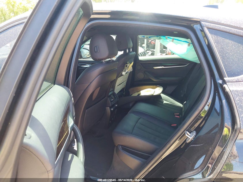 2015 BMW X6 VIN 5UXKU2C58F0N77530 IAAI salvage auction — RIGHT SIDE, Salvage (Illinois), sold $7,700 on 2026-07-29 (photo 8)