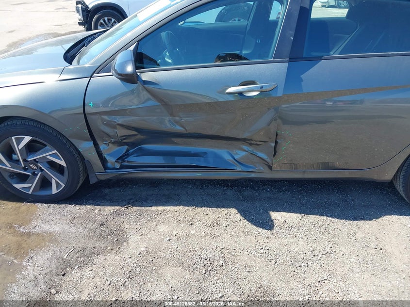 2025 Hyundai Elantra VIN KMHLM4DG7SU071901 IAAI salvage auction — LEFT SIDE, Rebuildable (Florida), sold $8,100 on 2026-07-29 (photo 6)