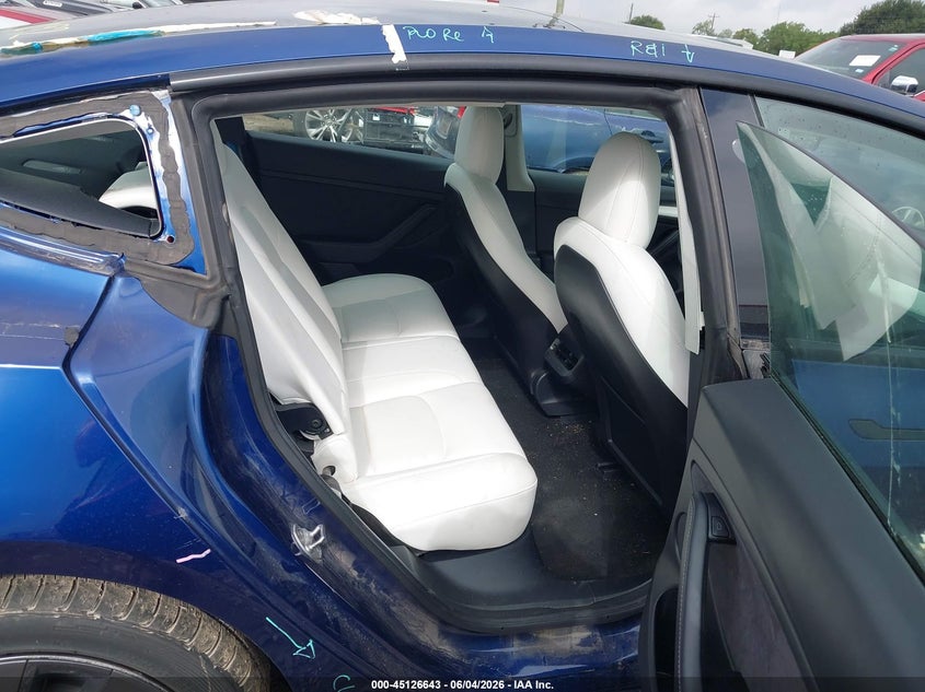2022 Tesla Model 3 VIN 5YJ3E1EB2NF261623 IAAI salvage auction — REAR END, Original (Texas), sold $9,800 on 2026-07-16 (photo 8)