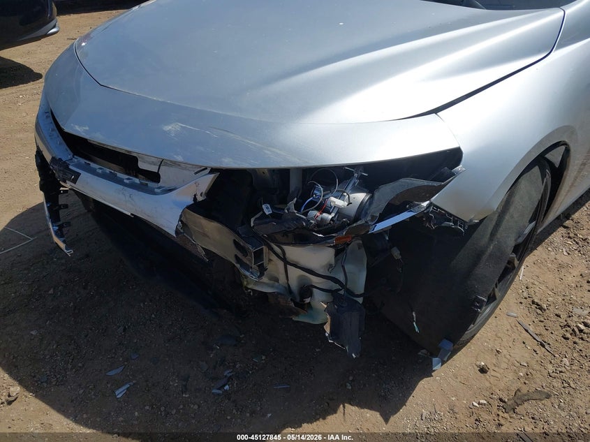 2018 Chevrolet Malibu VIN 1G1ZD5STXJF143206 IAAI salvage auction — FRONT END, Salvage (Illinois), sold $825 on 2026-07-19 (photo 6)