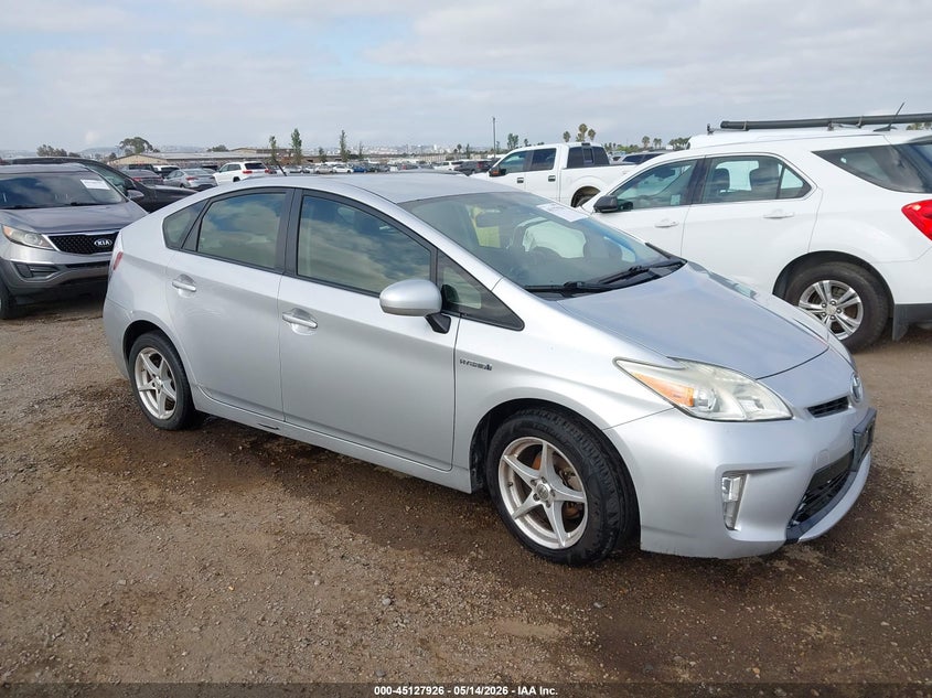2015 Toyota Prius VIN JTDKN3DU8F0395773 IAAI salvage auction — NORMAL WEAR, App For Dup Clear (California), sold $1,125 on 2026-07-29 (photo 1)