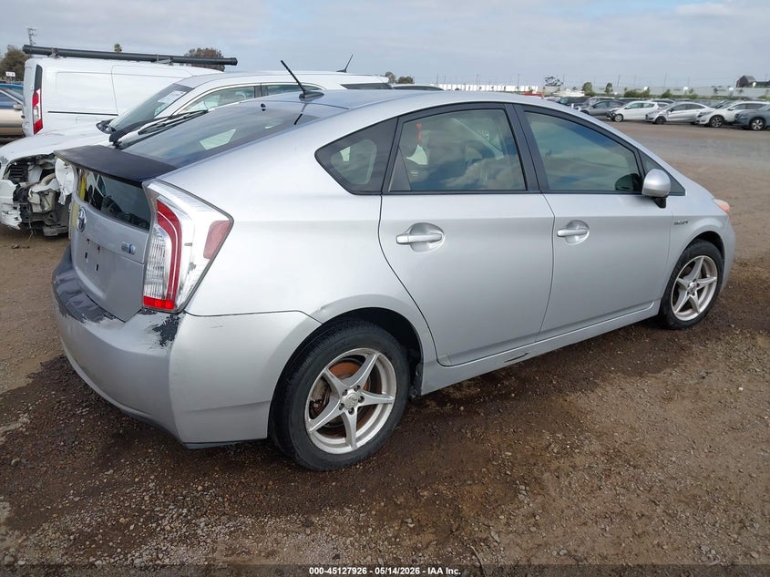 2015 Toyota Prius VIN JTDKN3DU8F0395773 IAAI salvage auction — NORMAL WEAR, App For Dup Clear (California), sold $1,125 on 2026-07-29 (photo 4)