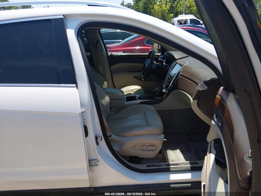 2015 Cadillac Srx VIN 3GYFNGE31FS614932 IAAI salvage auction — LEFT FRONT, Salvage (Mississippi), sold $1,300 on 2026-07-12 (photo 5)