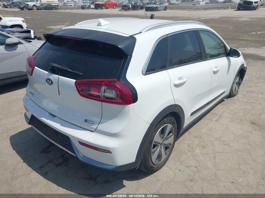 2019 Kia Niro VIN KNDCD3LDXK5217630 IAAI salvage auction — FRONT END, Salvage (California), sold $4,750 on 2026-07-08 (photo 4)