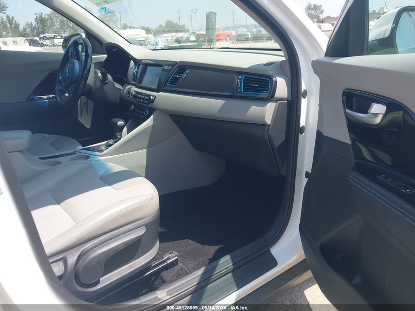 2019 Kia Niro VIN KNDCD3LDXK5217630 IAAI salvage auction — FRONT END, Salvage (California), sold $4,750 on 2026-07-08 (photo 5)