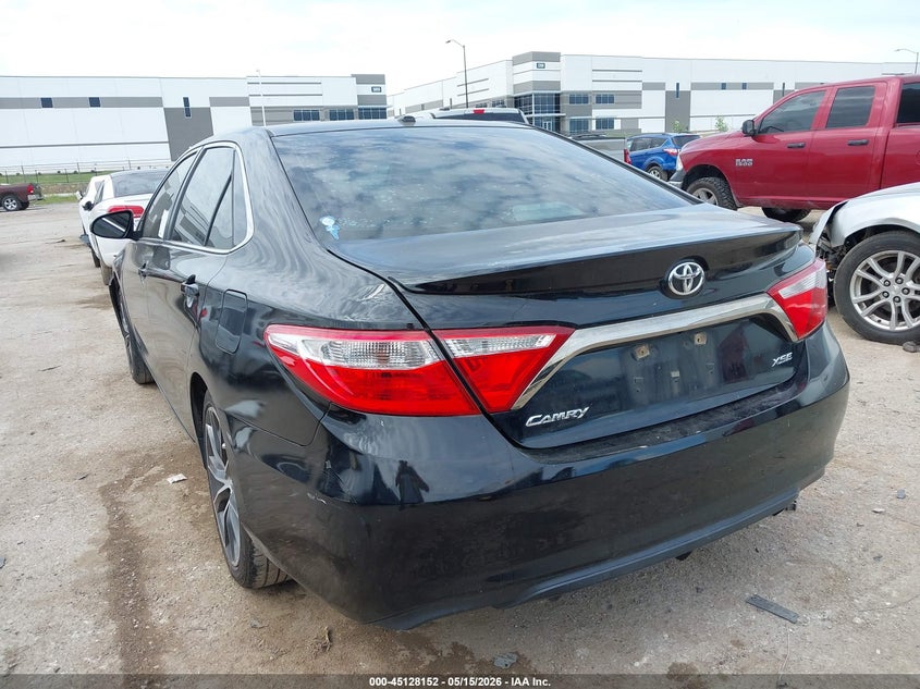 2015 Toyota Camry VIN 4T1BF1FK6FU477373 IAAI salvage auction — SIDE, Original (Texas), sold $2,000 on 2026-07-09 (photo 3)
