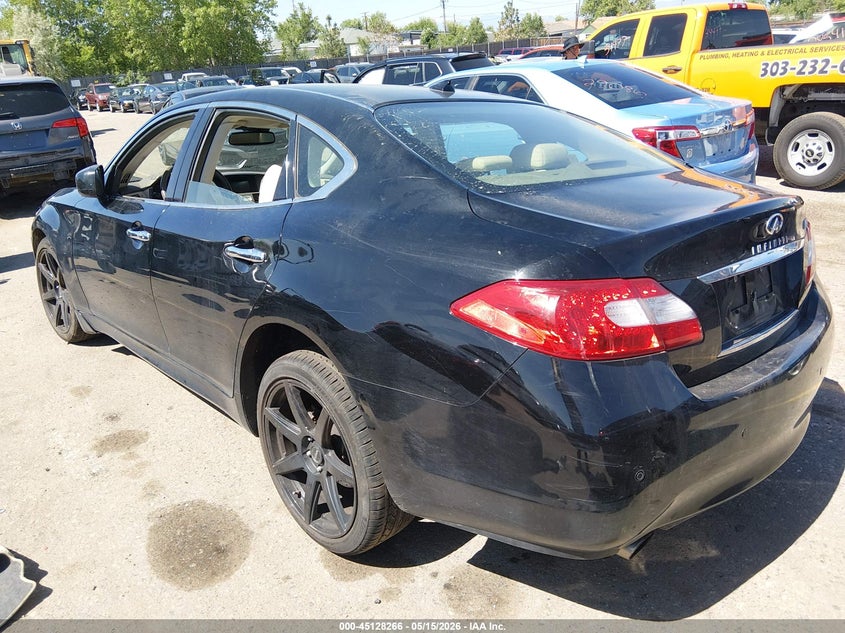 2013 Infiniti M VIN JN1BY1AR8DM600724 IAAI salvage auction — RIGHT FRONT, Salvage (Colorado), sold $925 on 2026-07-07 (photo 3)
