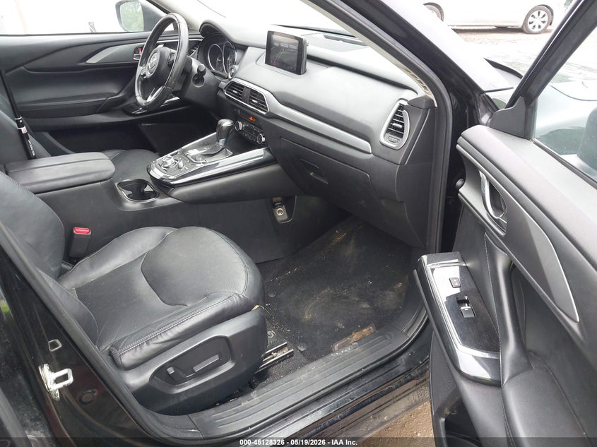 2017 Mazda Cx-9 VIN JM3TCBCY1H0136027 IAAI salvage auction — REAR END, Salvage (Iowa), sold $4,100 on 2026-07-06 (photo 5)
