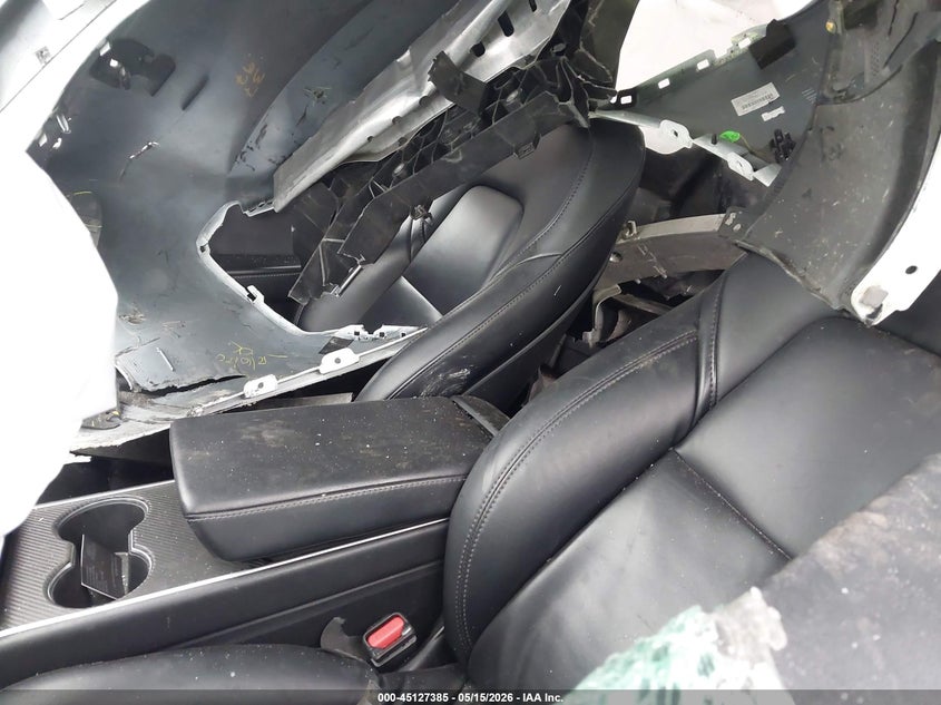2021 Tesla Model y VIN 5YJYGDEEXMF064225 IAAI salvage auction — LEFT SIDE, Salvage Certificate (California), sold $3,350 on 2026-07-26 (photo 5)
