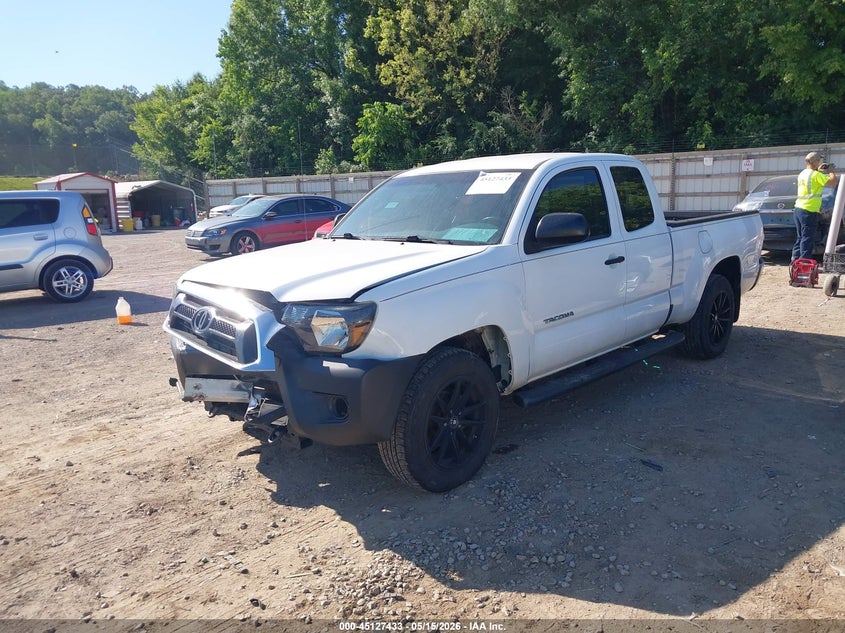 2014 Toyota Tacoma VIN 5TFTX4CN2EX047312 IAAI salvage auction — FRONT END, Clear (Tennessee), sold $6,750 on 2026-07-08 (photo 2)
