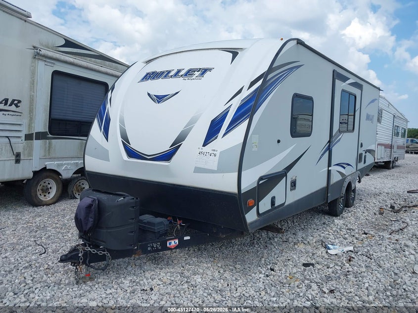2019 Keystone Bullett 243bh VIN 4YDT24327KT433678 IAAI salvage auction — HAIL, Clear (Oklahoma), sold $7,150 on 2026-09-08 (photo 2)