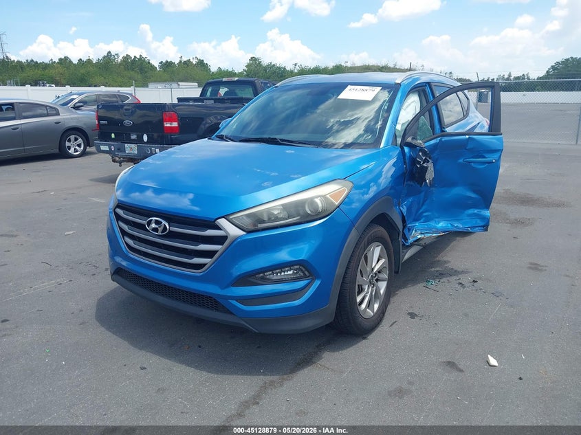 2017 Hyundai Tucson VIN KM8J33A42HU498037 IAAI salvage auction — NORMAL WEAR, Clear (Montana), sold $1,825 on 2026-07-20 (photo 2)