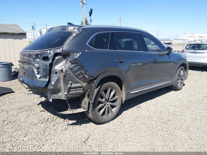 2020 Mazda Cx-9 VIN JM3TCBEY7L0420199 IAAI salvage auction — REAR END, Salvage (Oregon), sold $6,800 on 2026-07-13 (photo 4)