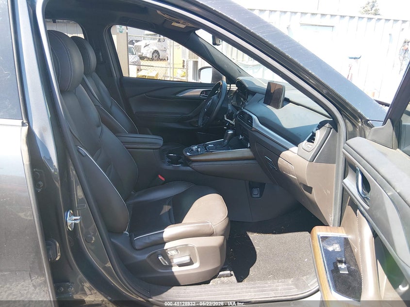 2020 Mazda Cx-9 VIN JM3TCBEY7L0420199 IAAI salvage auction — REAR END, Salvage (Oregon), sold $6,800 on 2026-07-13 (photo 5)