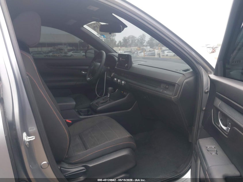2024 Honda Cr-v VIN 7FARS6H58RE010251 IAAI salvage auction — RIGHT FRONT, Salvage (California), sold $13,900 on 2026-07-22 (photo 5)