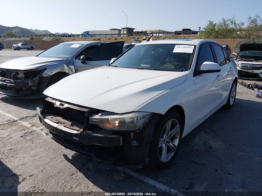 2013 BMW 3er VIN WBA3A5C52DF603725 IAAI salvage auction — FRONT END, Salvage (California), sold $1,800 on 2026-07-08 (photo 2)