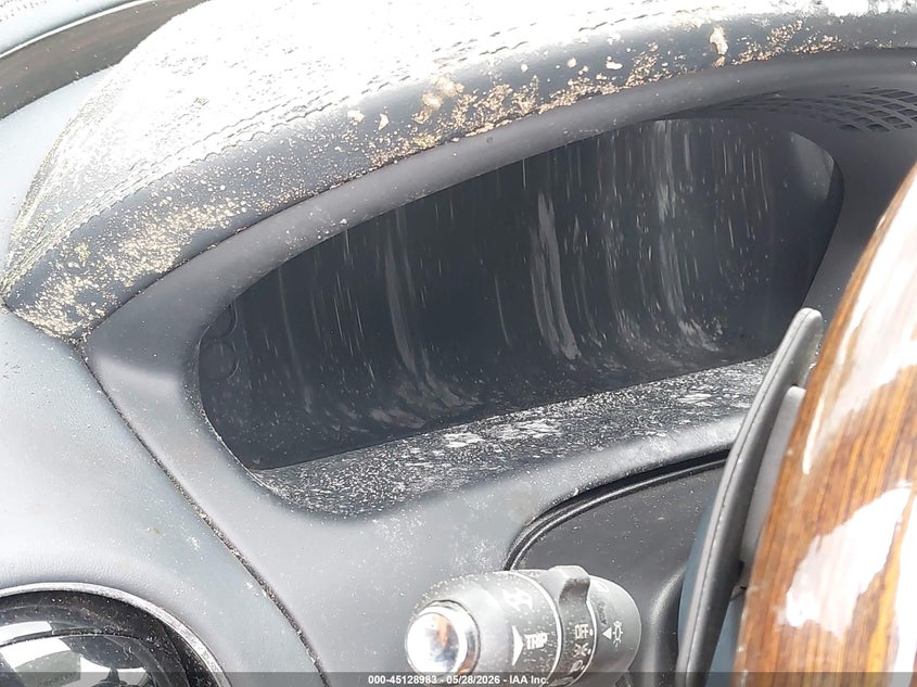 2013 Jaguar Xj VIN SAJWA2GB3DLV51507 IAAI salvage auction — WATER/FLOOD, Salvage (California), sold $250 on 2026-07-29 (photo 7)