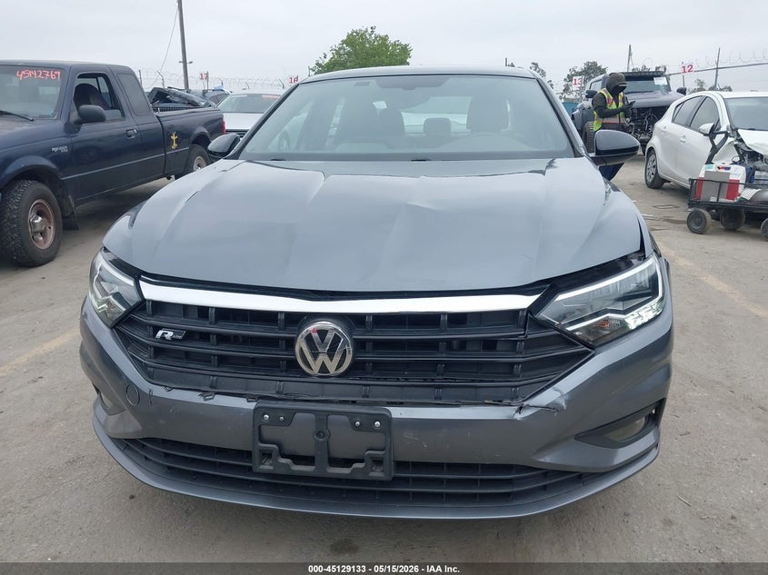 2020 Volkswagen Jetta VIN 3VWCB7BU8LM006319 IAAI salvage auction — FRONT & REAR, Salvage (California), sold $5,100 on 2026-07-11 (photo 6)