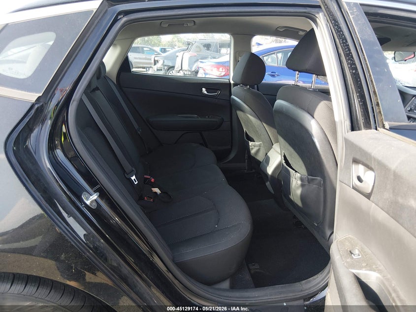 2016 Kia Optima VIN 5XXGT4L34GG114658 IAAI salvage auction — THEFT, Salvage (California), sold $1,850 on 2026-07-23 (photo 8)